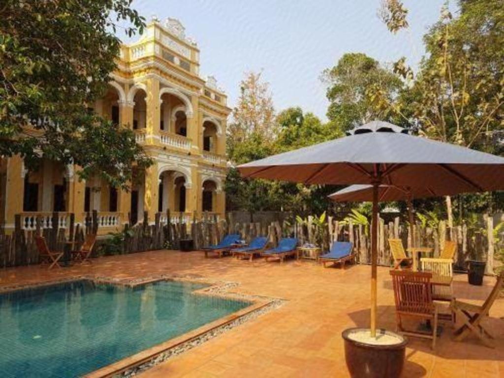 Le Relais De Chhlong Hotel Kratie Exterior foto