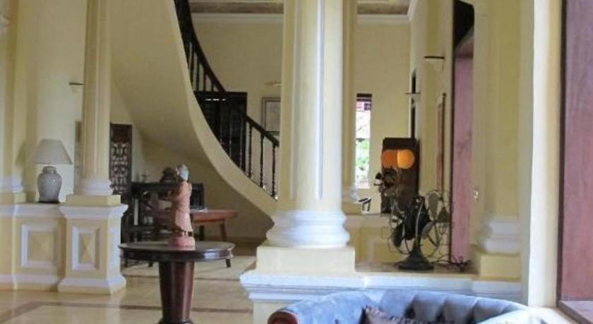 Le Relais De Chhlong Hotel Kratie Exterior foto